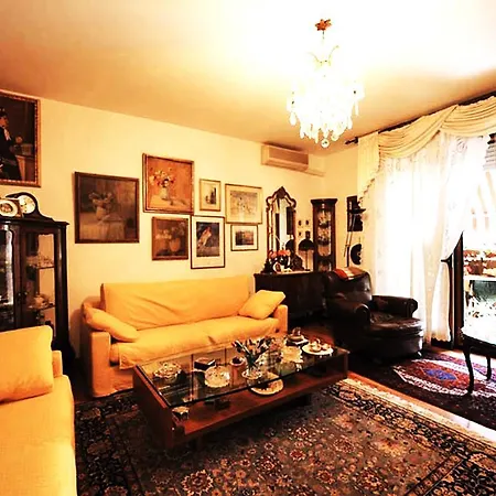 Bed and breakfast Poesia *